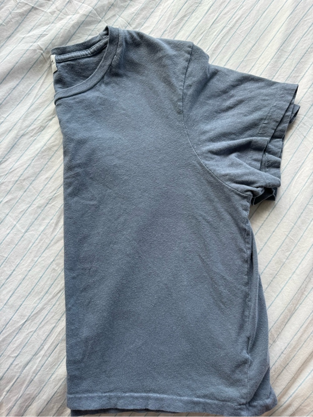 Denim Forum Classic Crewneck Tee in Slate Blue size: L - Picture 5 of 7